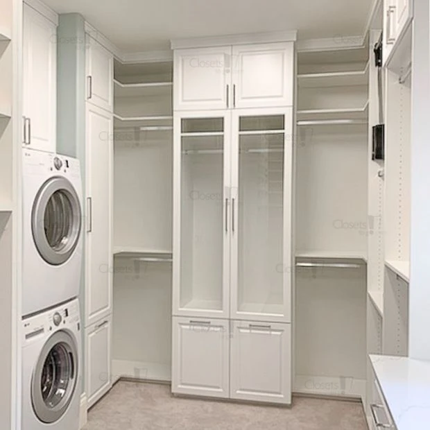 An image of a Built In Walk In with Laundry - Oxford White slide 3