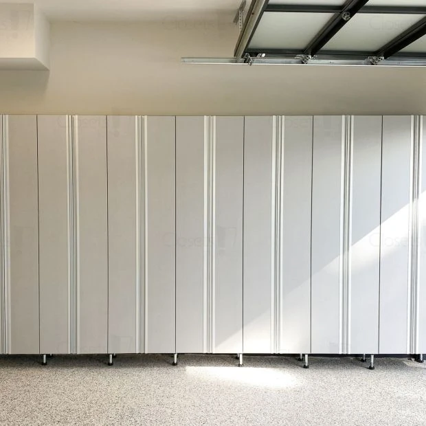 An image of a Open Wall Garage Units - Negotiating in Geneva slide 4
