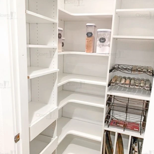 An image of a Walk In Pantry with Spice Storage - Oxford White slide 4